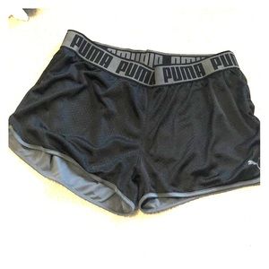 PUMA ATHLETIC SHORTS - BLACK